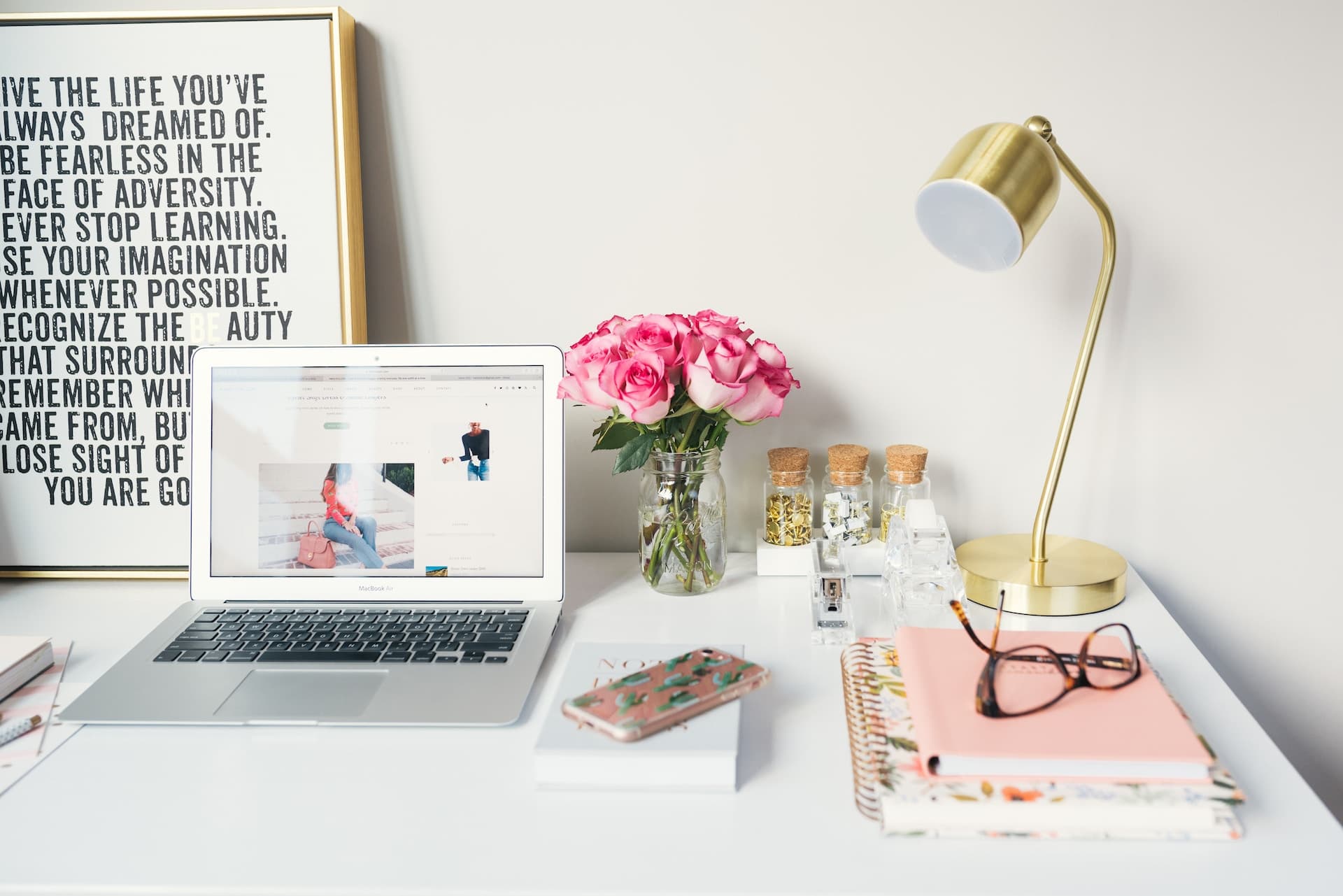 11 Incredible Tips to Create a Powerful Thought Leadership Content Strategy!